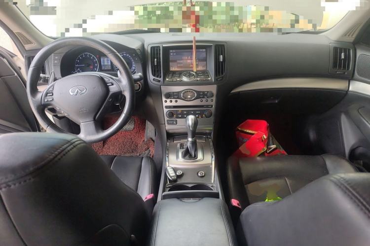 Used Infiniti G Series 2013 G37 Sedan Center Console