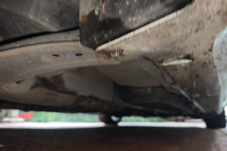 Used Infiniti G Series 2013 G37 Convertible Chassis Front Left