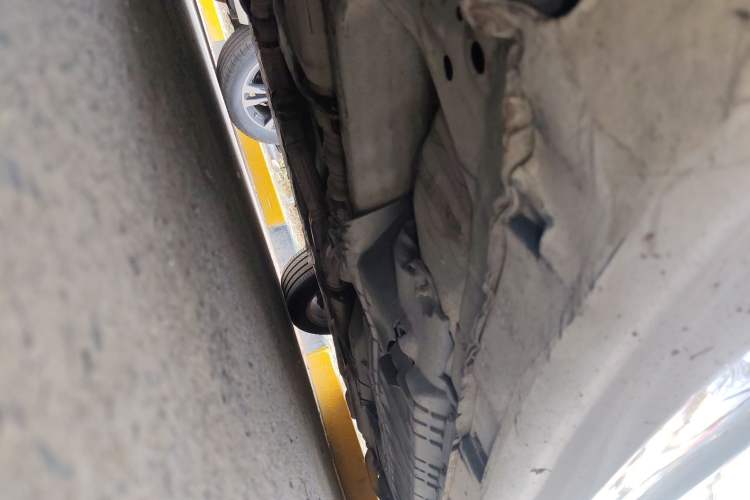 Used Infiniti G Series 2013 G25 Sedan Sport Edition Chassis Front Left