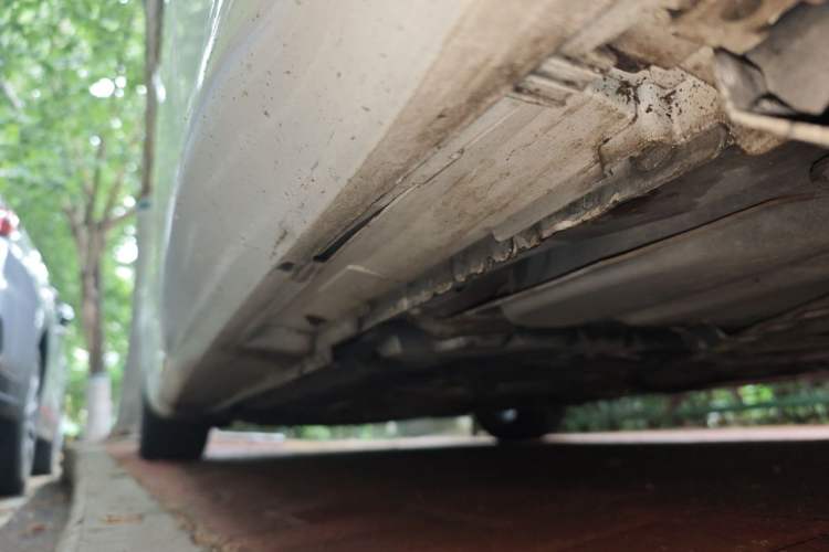 Used Infiniti G Series 2013 G37 Convertible Chassis Rear Left