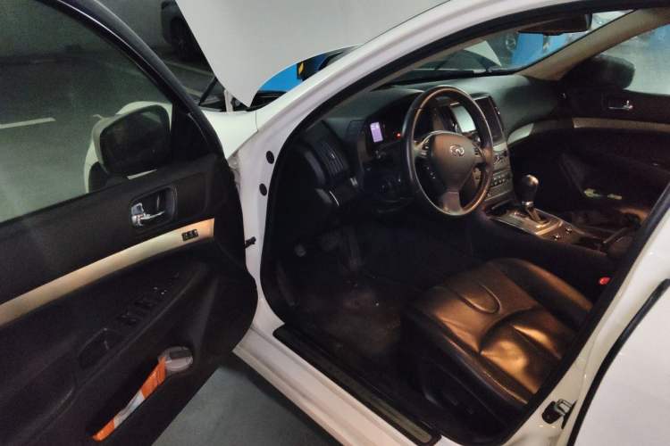 Used Infiniti G Series 2013 G25 Sedan Sport Edition Driver Seat