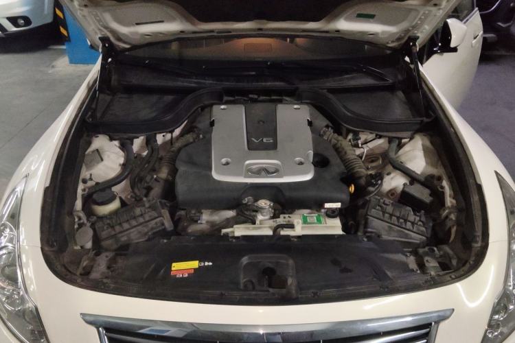 Used Infiniti G Series 2013 G25 Sedan Sport Edition Engine Bay