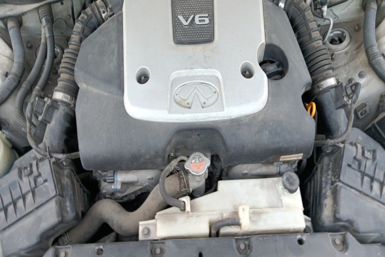 Used Infiniti G Series 2013 G25 Sedan Luxury Sport Edition Engine Bay