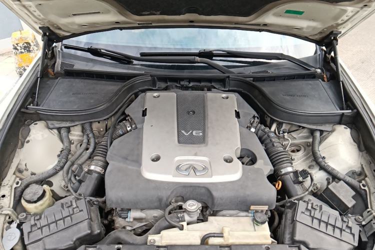 Used Infiniti G Series 2013 G25 Sedan Sport Edition Engine Bay