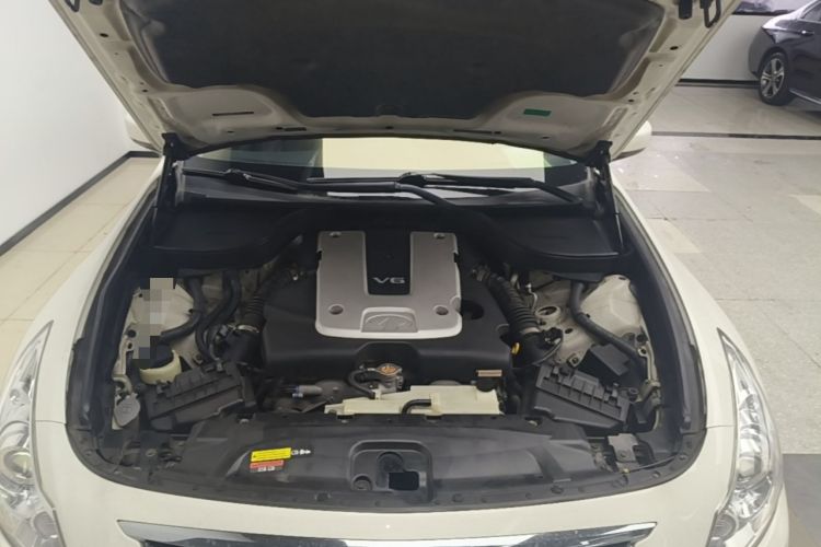 Used Infiniti G Series 2013 G25 Sedan Luxury Sport Edition Engine Bay