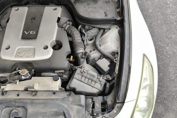 Used Infiniti G Series 2013 G25 Sedan Luxury Sport Edition Engine Bay Left