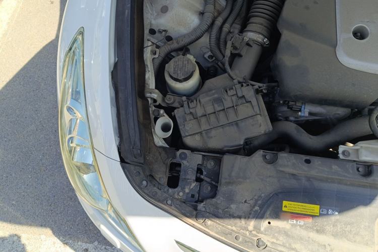 Used Infiniti G Series 2013 G25 Sedan Luxury Sport Edition Engine Bay Right
