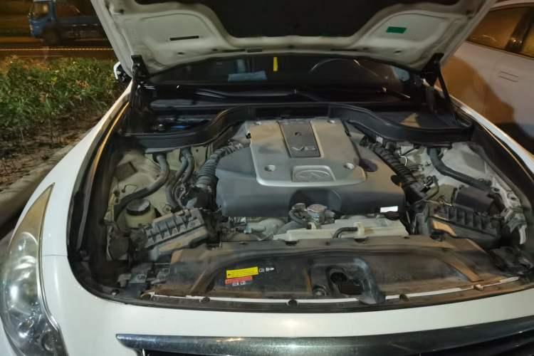 Used Infiniti G Series 2013 G25 Sedan Sport Edition Engine Bay Right