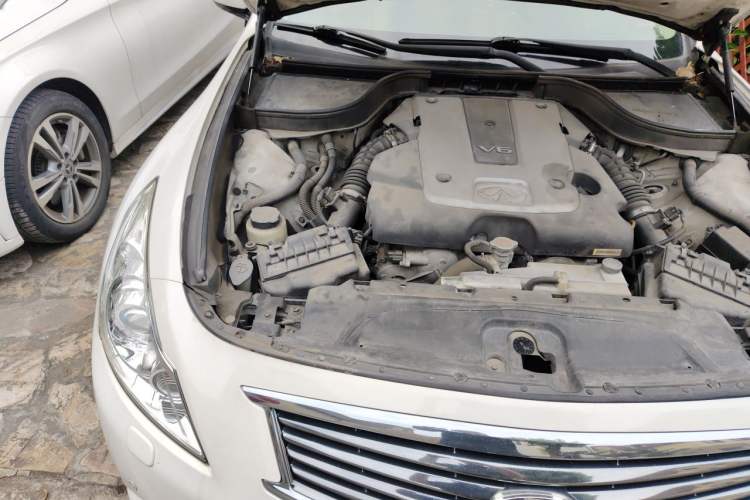 Used Infiniti G Series 2013 G25 Sedan Luxury Sport Edition Engine Bay Right