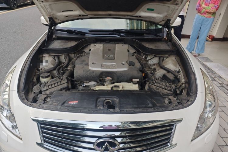 Used Infiniti G Series 2013 G25 Sedan Luxury Sport Edition Engine Bay