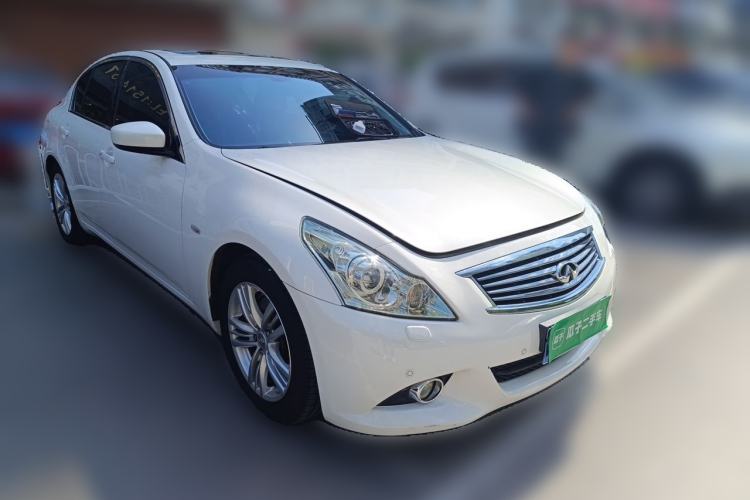 Used Infiniti G Series 2013 G25 Sedan Luxury Sport Edition Front Right 45 Deg