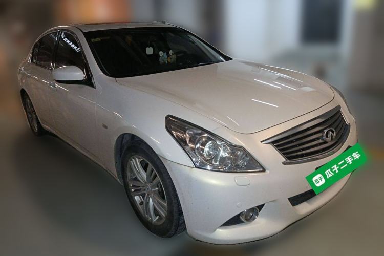 Used Infiniti G Series 2013 G25 Sedan Sport Edition Front Right 45 Deg