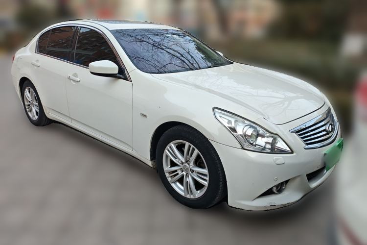 Used Infiniti G Series 2013 G25 Sedan Sport Edition Front Right 45 Deg