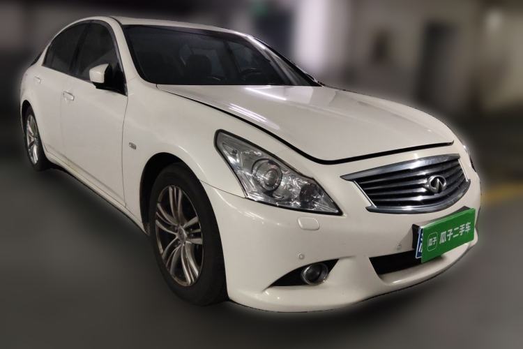 Used Infiniti G Series 2013 G25 Sedan Sport Edition Front Right 45 Deg