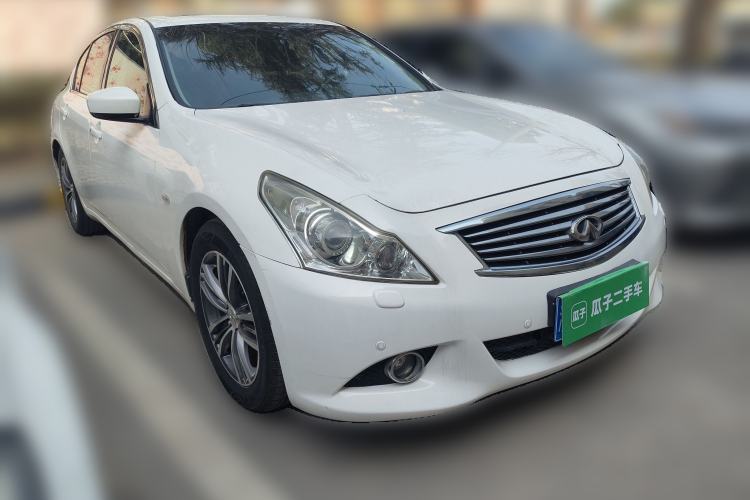 Used Infiniti G Series 2013 G25 Sedan Sport Edition Front Right 45 Deg