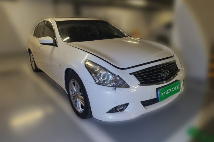 Used Infiniti G Series 2013 G25 Sedan Luxury Sport Edition Front Right 45 Deg