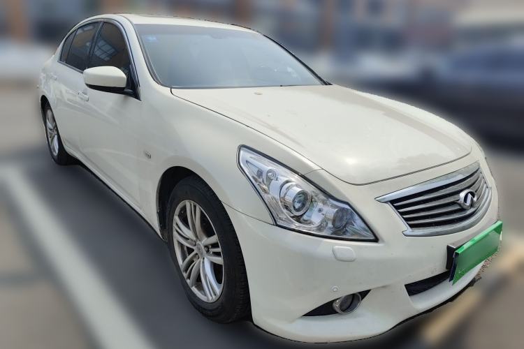 Used Infiniti G Series 2013 G25 Sedan Sport Edition Front Right 45 Deg