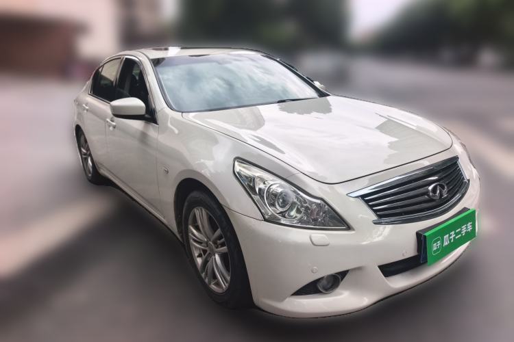 Used Infiniti G Series 2013 G25 Sedan Luxury Sport Edition Front Right 45 Deg