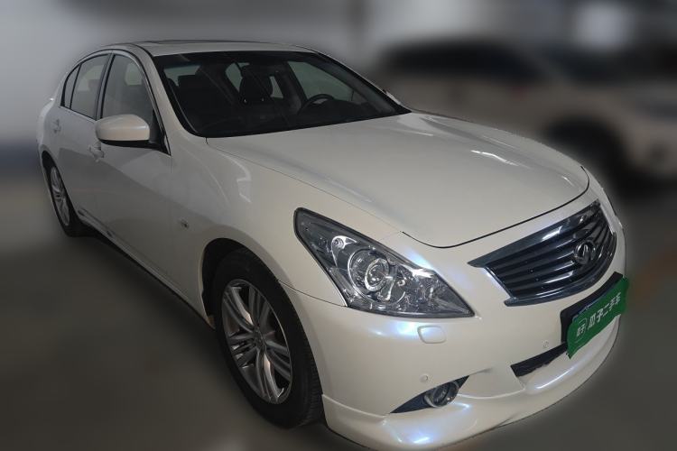 Used Infiniti G Series 2013 G25 Sedan Sport Edition Front Right 45 Deg