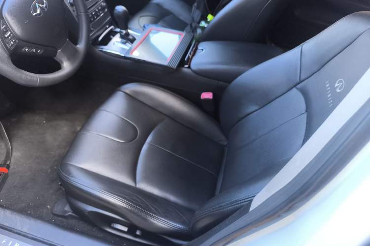 Used Infiniti G Series 2013 G25 Sedan Luxury Sport Edition Left Front Seat