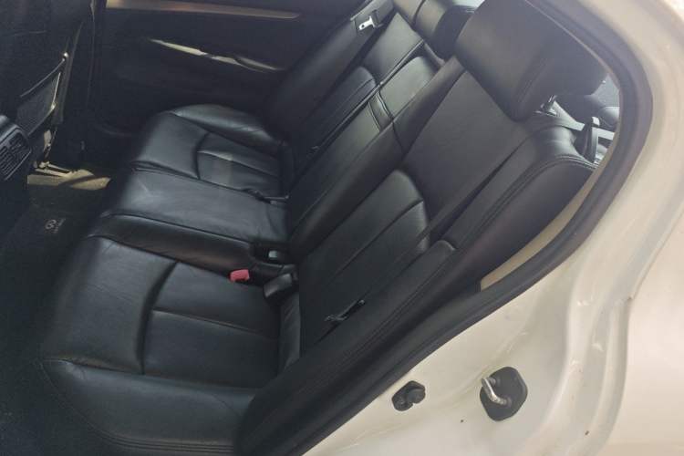 Used Infiniti G Series 2013 G25 Sedan Luxury Sport Edition Left Rear Seat