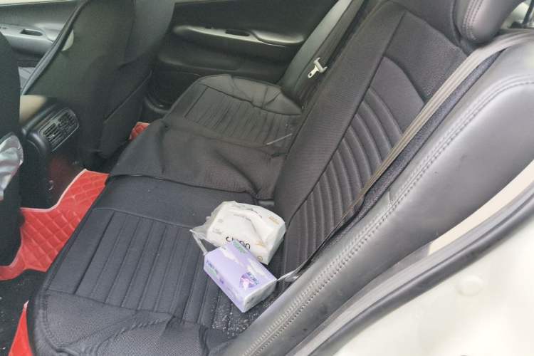 Used Infiniti G Series 2013 G25 Sedan Luxury Sport Edition Left Rear Seat