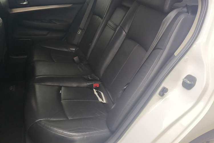 Used Infiniti G Series 2013 G25 Sedan Luxury Sport Edition Left Rear Seat