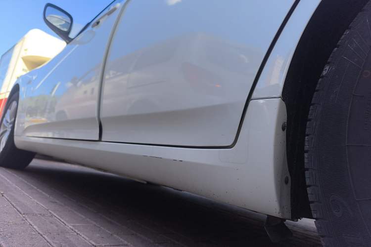 Used Infiniti G Series 2013 G25 Sedan Luxury Sport Edition Left Side Sill