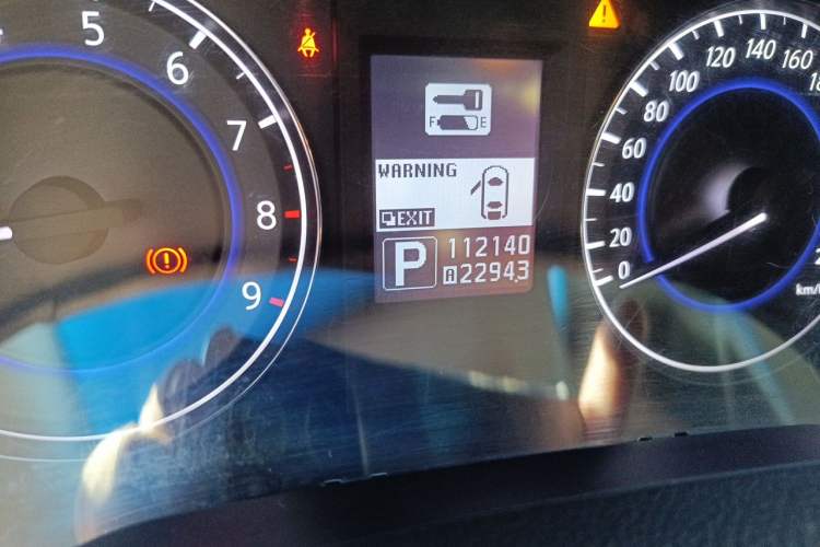 Used Infiniti G Series 2013 G25 Sedan Luxury Sport Edition Odometer Close Up
