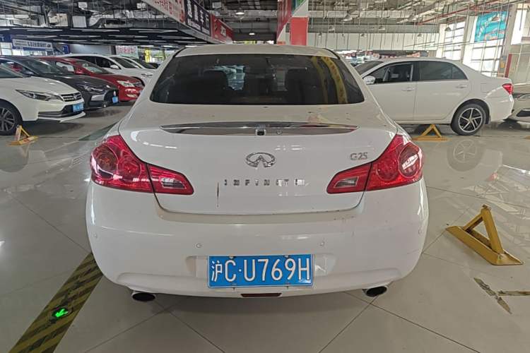 Used Infiniti G Series 2013 G25 Sedan Sport Edition Rear