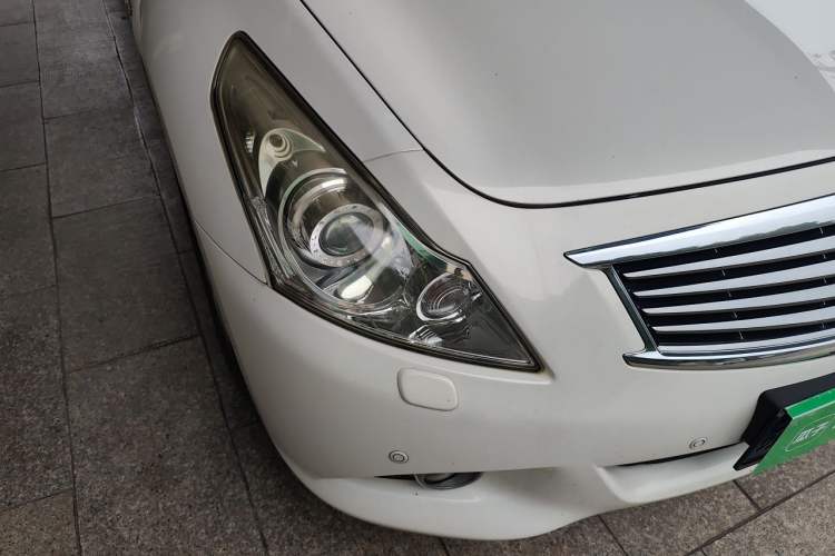 Used Infiniti G Series 2013 G37 Sedan Right Front Headlight