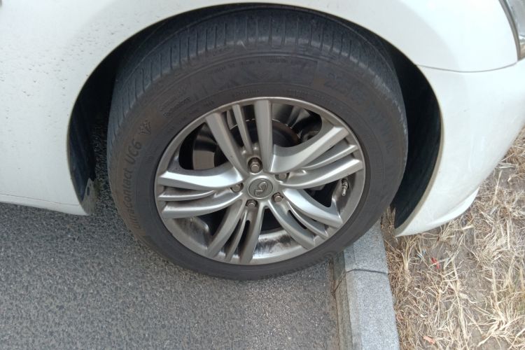 Used Infiniti G Series 2013 G25 Sedan Luxury Sport Edition Right Front Wheel Hub