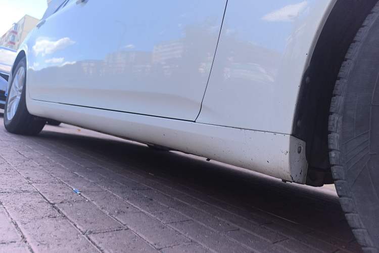 Used Infiniti G Series 2013 G25 Sedan Luxury Sport Edition Right Side Sill