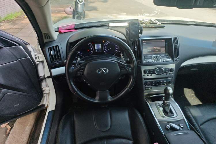 Used Infiniti G Series 2013 G25 Sedan Luxury Sport Edition Steering Wheel