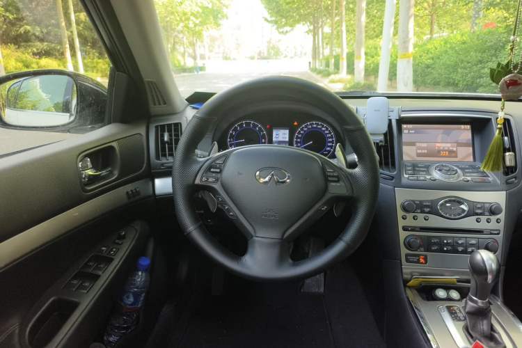 Used Infiniti G Series 2013 G25 Sedan Luxury Sport Edition Steering Wheel