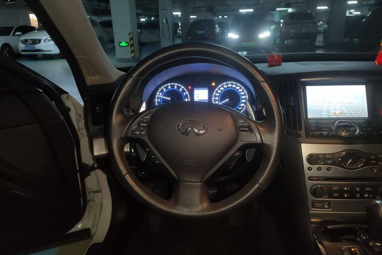 Used Infiniti G Series 2013 G25 Sedan Luxury Sport Edition Steering Wheel