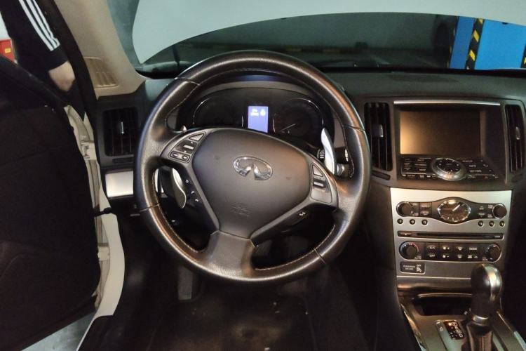 Used Infiniti G Series 2013 G25 Sedan Sport Edition Steering Wheel