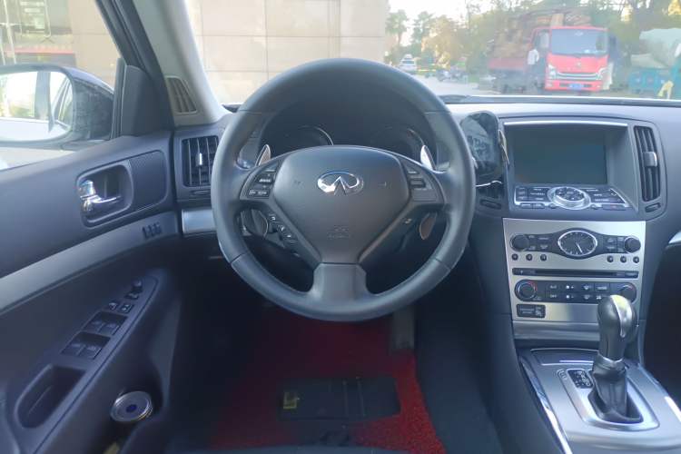 Used Infiniti G Series 2013 G25 Sedan Luxury Sport Edition Steering Wheel