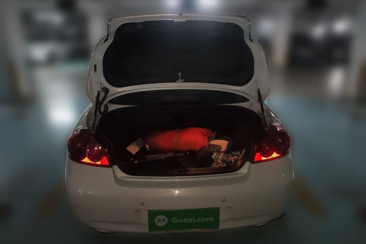 Used Infiniti G Series 2013 G25 Sedan Luxury Sport Edition Trunk