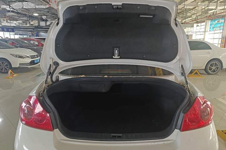 Used Infiniti G Series 2013 G25 Sedan Sport Edition Trunk