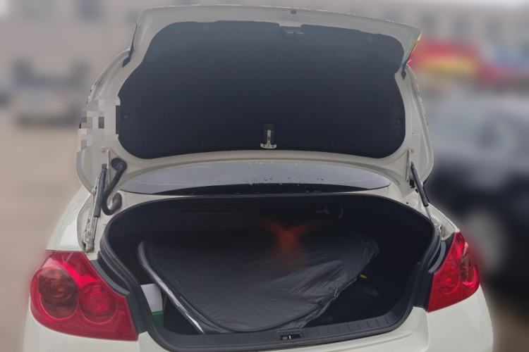 Used Infiniti G Series 2013 G25 Sedan Luxury Sport Edition Trunk
