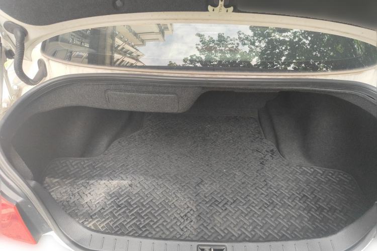 Used Infiniti G Series 2013 G25 Sedan Sport Edition Trunk