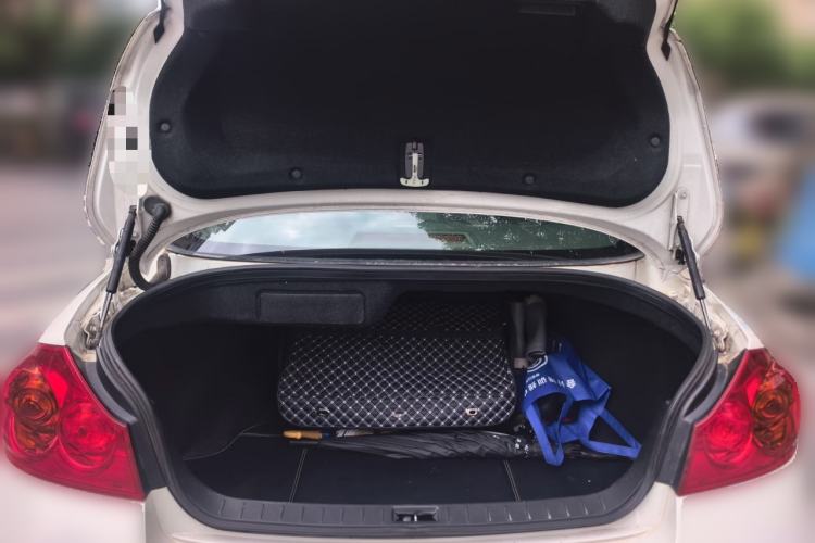 Used Infiniti G Series 2013 G25 Sedan Luxury Sport Edition Trunk