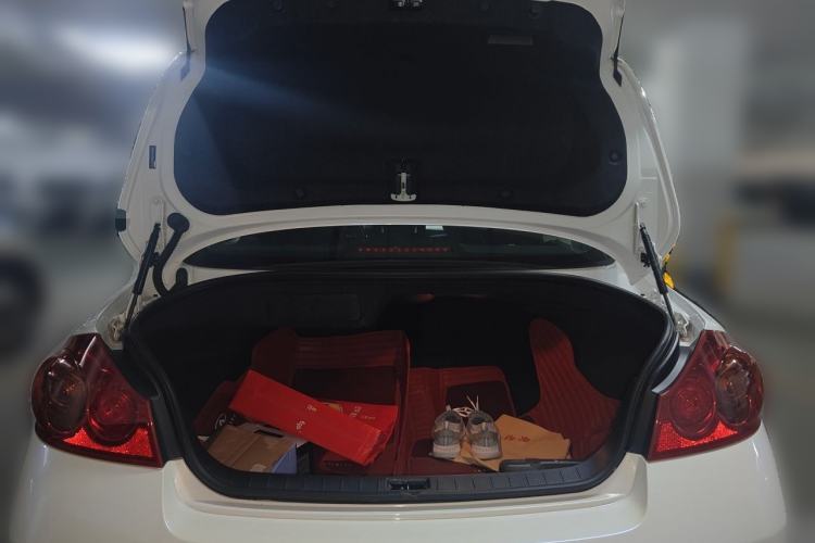 Used Infiniti G Series 2013 G25 Sedan Sport Edition Trunk