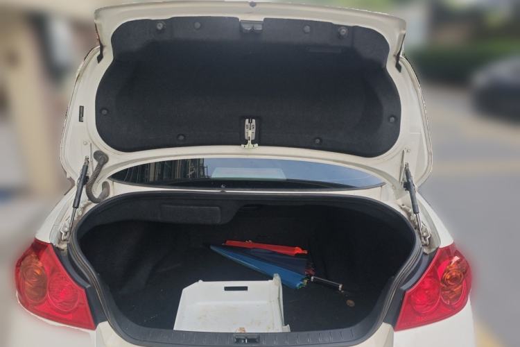 Used Infiniti G Series 2013 G25 Sedan Luxury Sport Edition Trunk