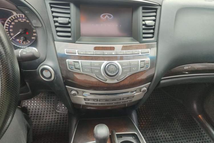 Used Infiniti JX 2013 JX35 4x4 All-Terrain Edition Audio And AC Panel