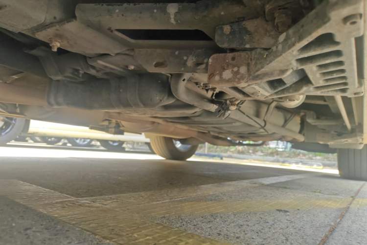 Used Infiniti JX 2013 JX35 4x4 All-Terrain Edition Chassis Front Left