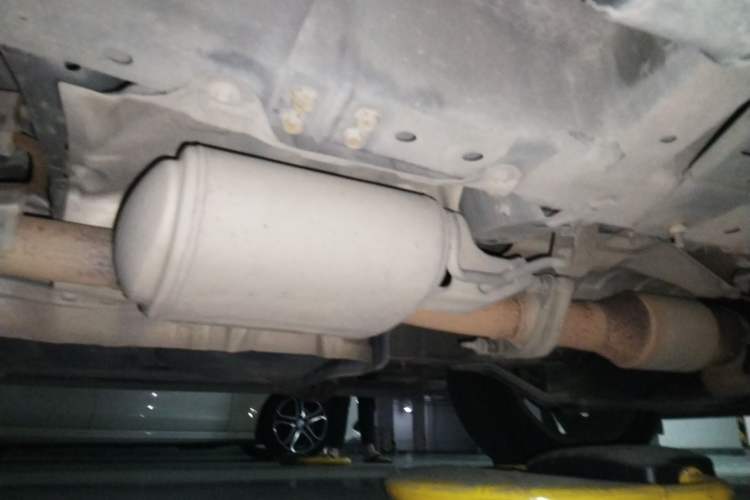 Used Infiniti JX 2013 JX35 4x4 All-Terrain Edition Chassis Front Right