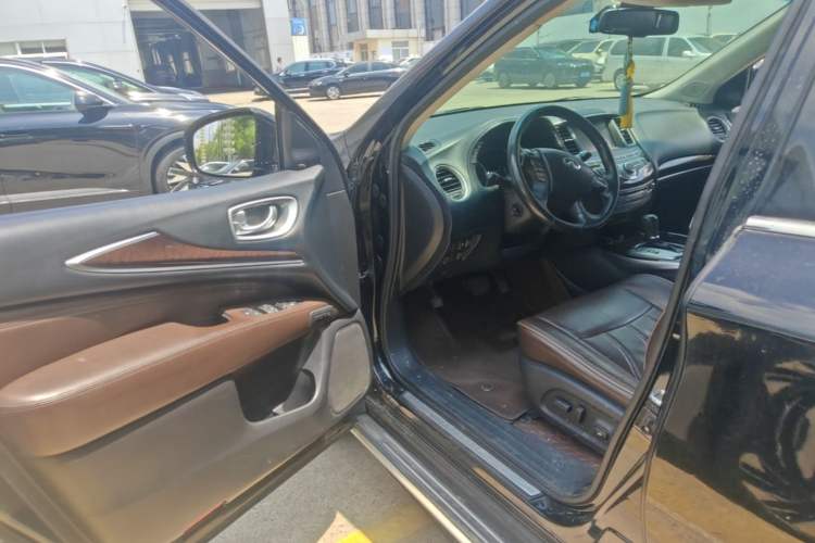 Used Infiniti JX 2013 JX35 4x4 All-Terrain Edition Driver Seat