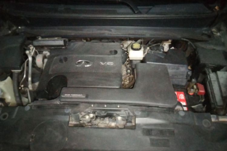 Used Infiniti JX 2013 JX35 4x4 All-Terrain Edition Engine Bay